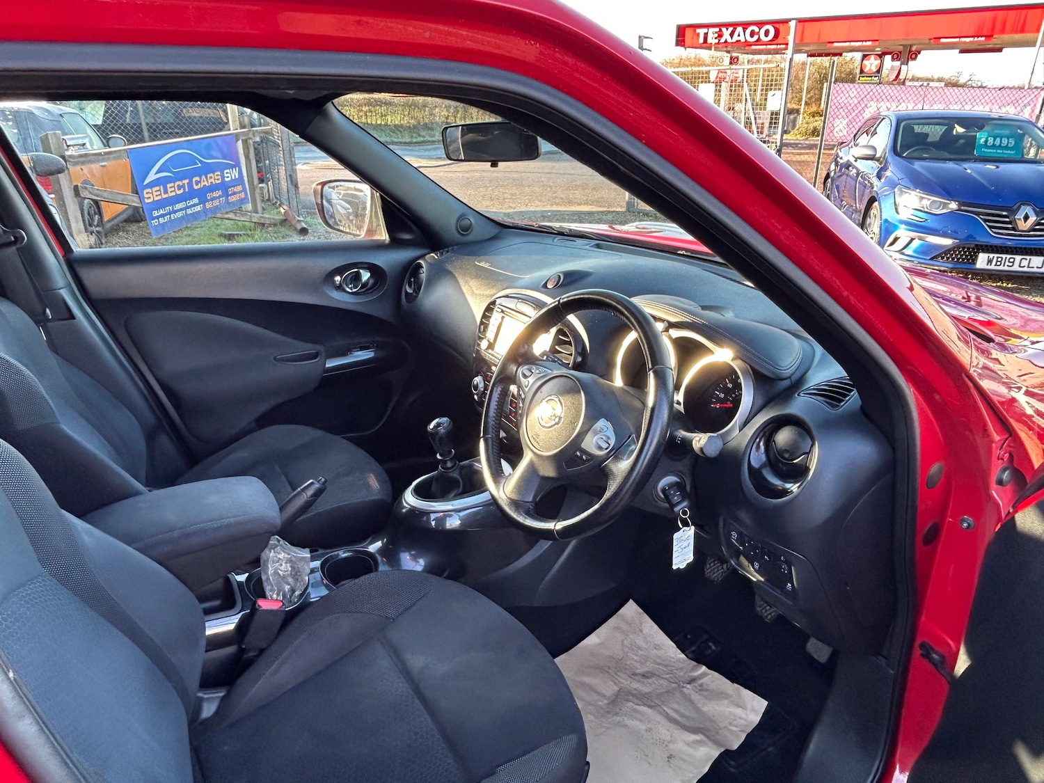 Used Nissan Juke for sale - 77239563: Photo 2