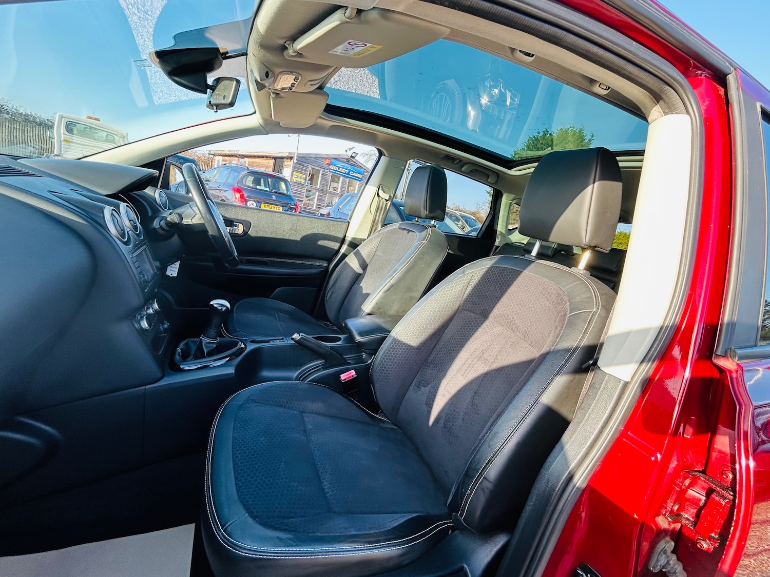 Used Nissan Qashqai 2013 for sale - 77927517: Photo 11