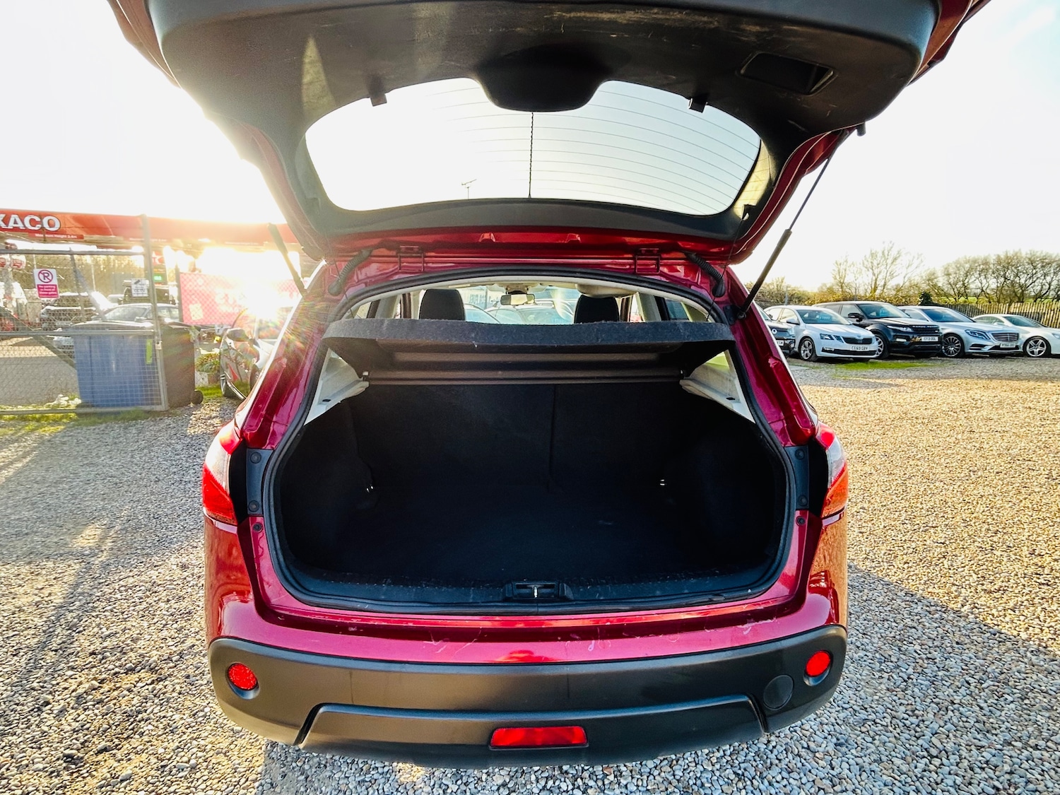 Used Nissan Qashqai 2013 for sale - 77927517: Photo 14