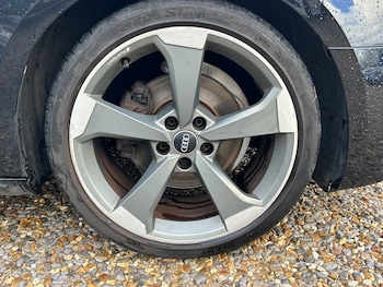 Used Audi A4 2017 for sale - 77477073: Photo