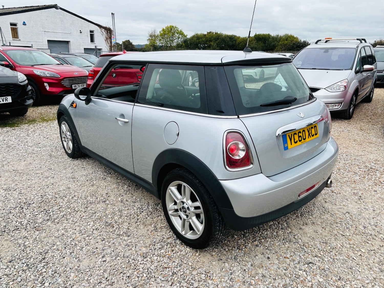 Used MINI Hatch 2010 for sale - 76373345: Photo 7