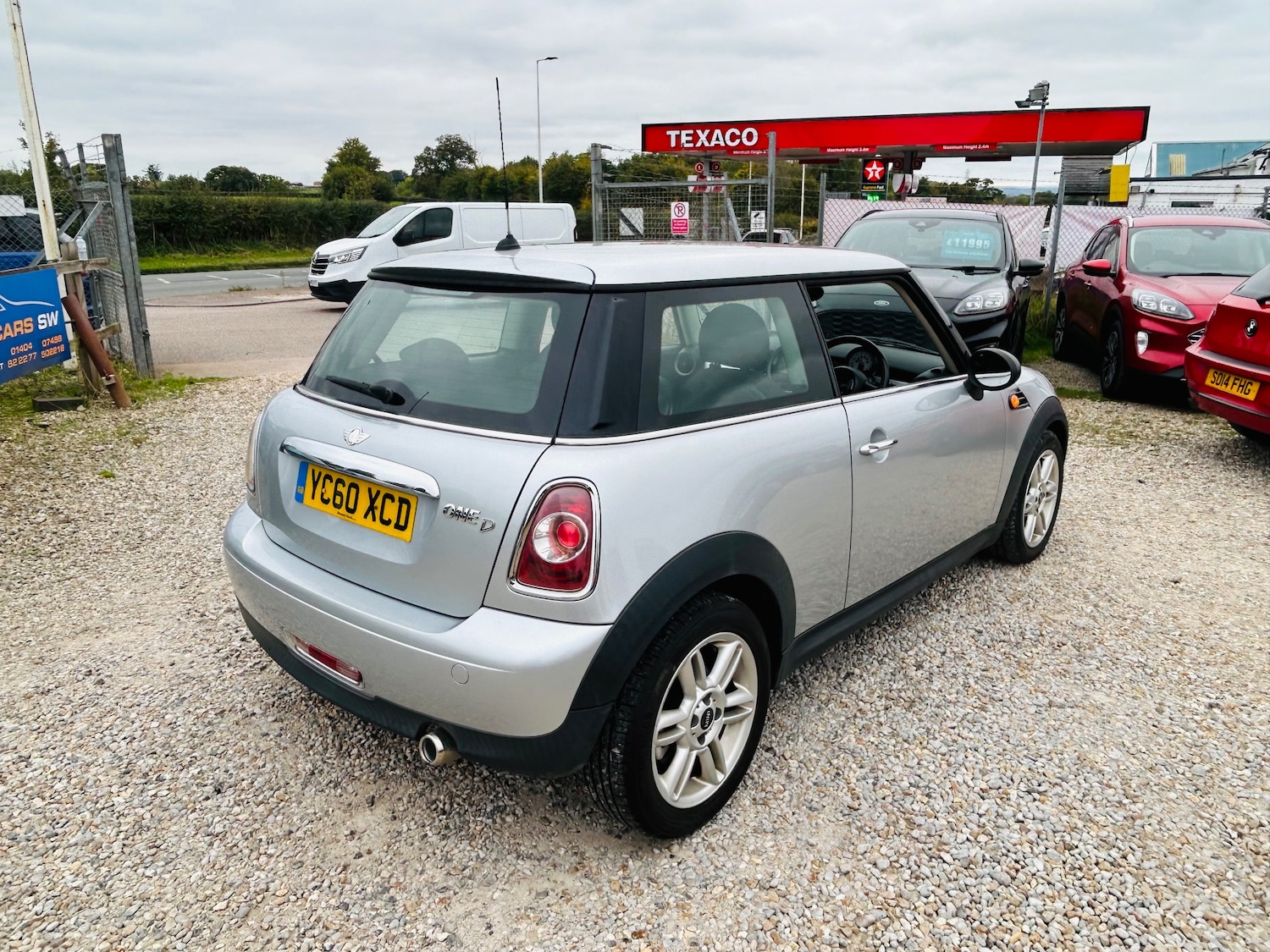 Used MINI Hatch 2010 for sale - 76373345: Photo 9