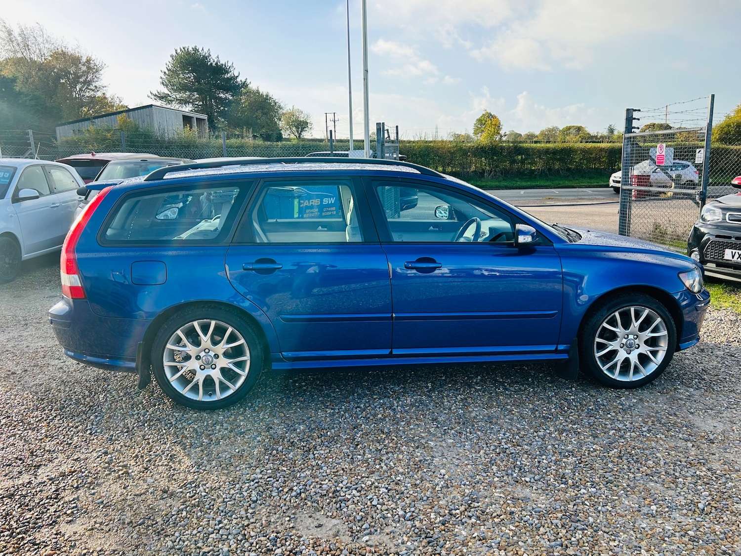 Used Volvo V50 2006 for sale - 76474869: Photo 10