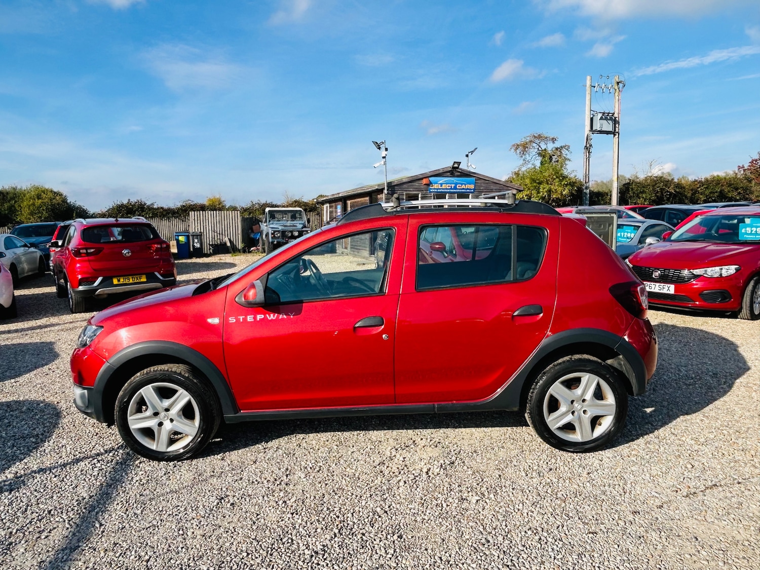 Used Dacia Sandero Stepway 2013 for sale - 76140867: Photo 6