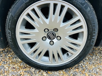 Used Volvo C70 2005 for sale - 76735715: Photo