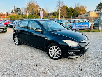 Used Hyundai i30 2010 for sale - 77971843: Photo