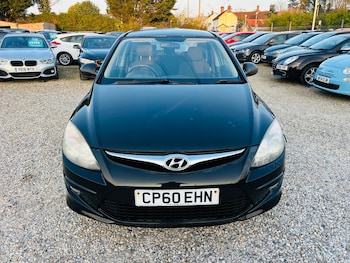 Used Hyundai i30 2010 for sale - 77971843: Photo