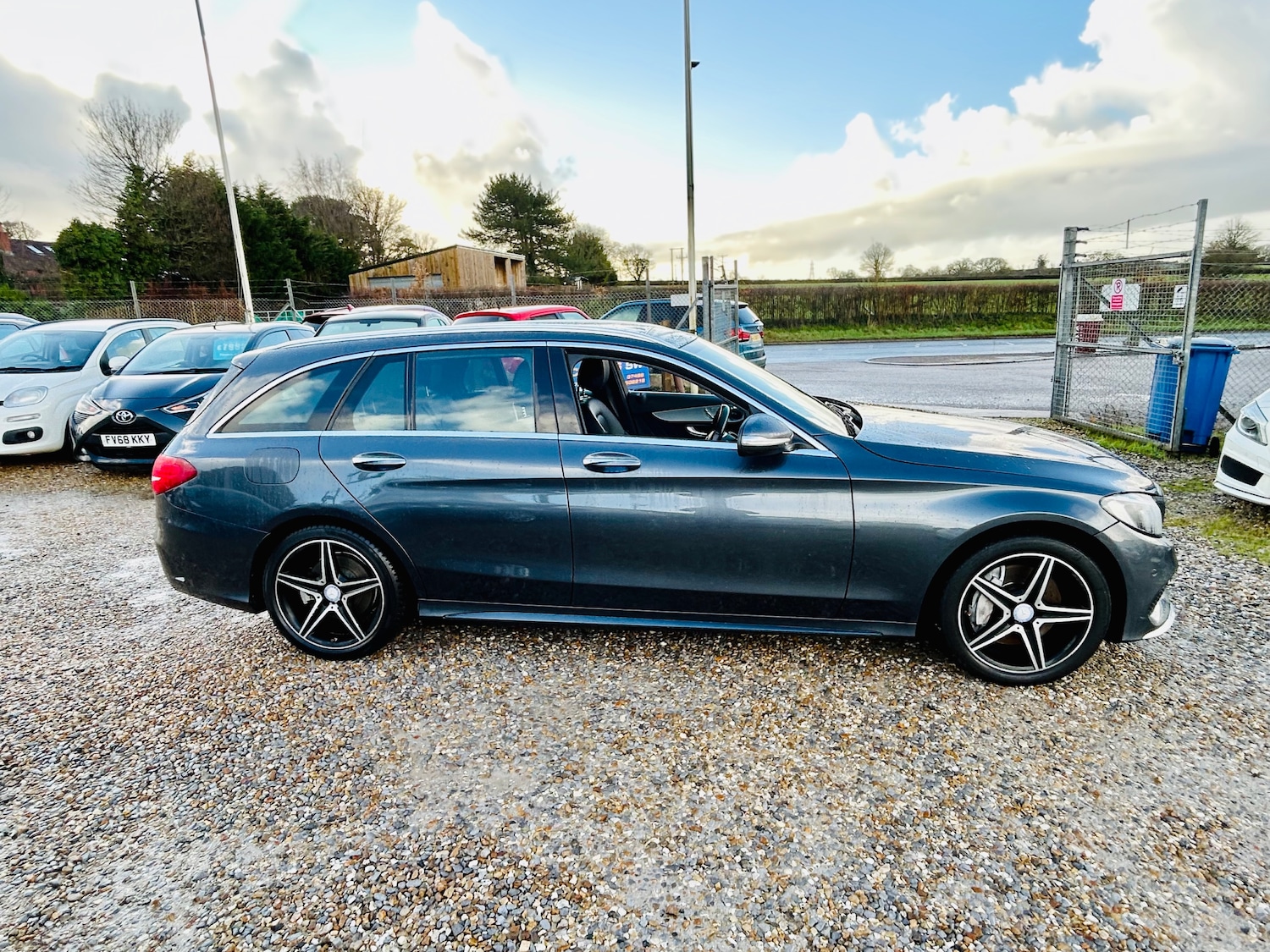 Used Mercedes-Benz C Class 2014 for sale - 77239555: Photo 9