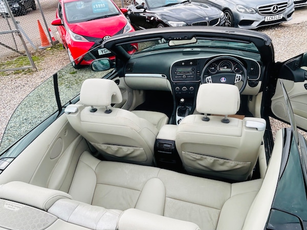 Used Saab 9-3 2010 for sale - 74022632: Photo 11
