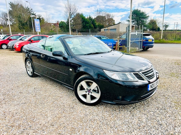 Used Saab 9-3 2010 for sale - 74022632: Photo 1