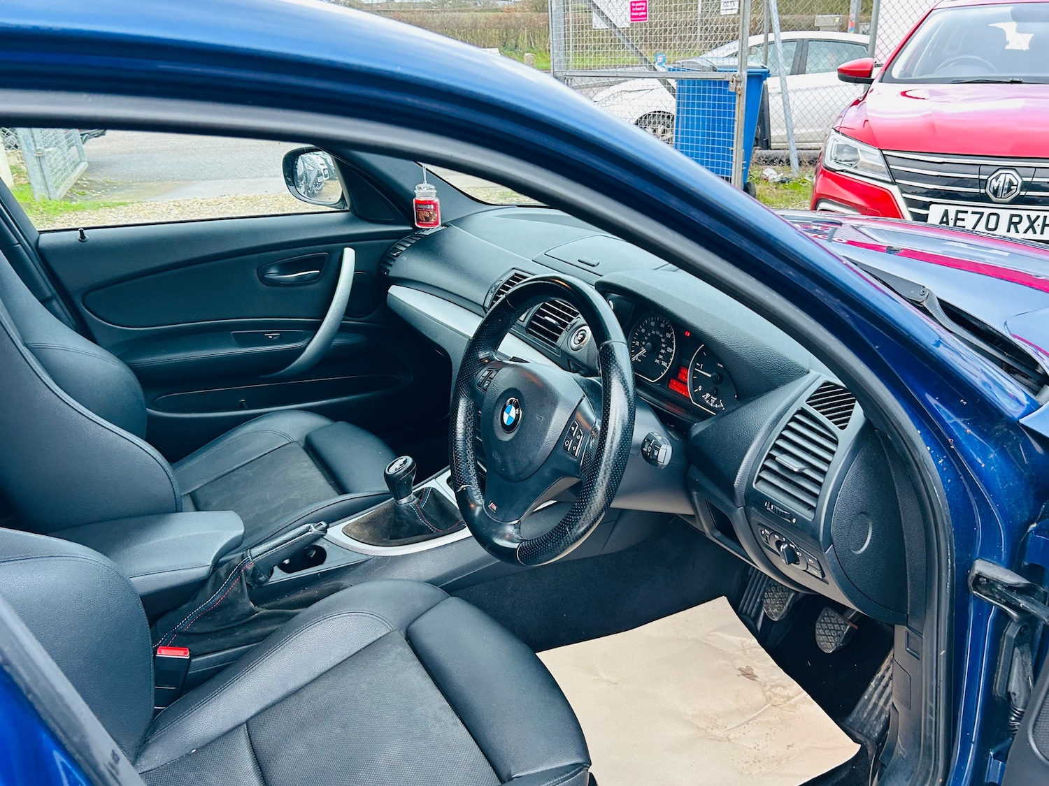 Used BMW 1 Series 2011 for sale - 77307751: Photo 2