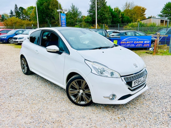 Used Peugeot 208 2014 for sale - 76298085: Photo 1