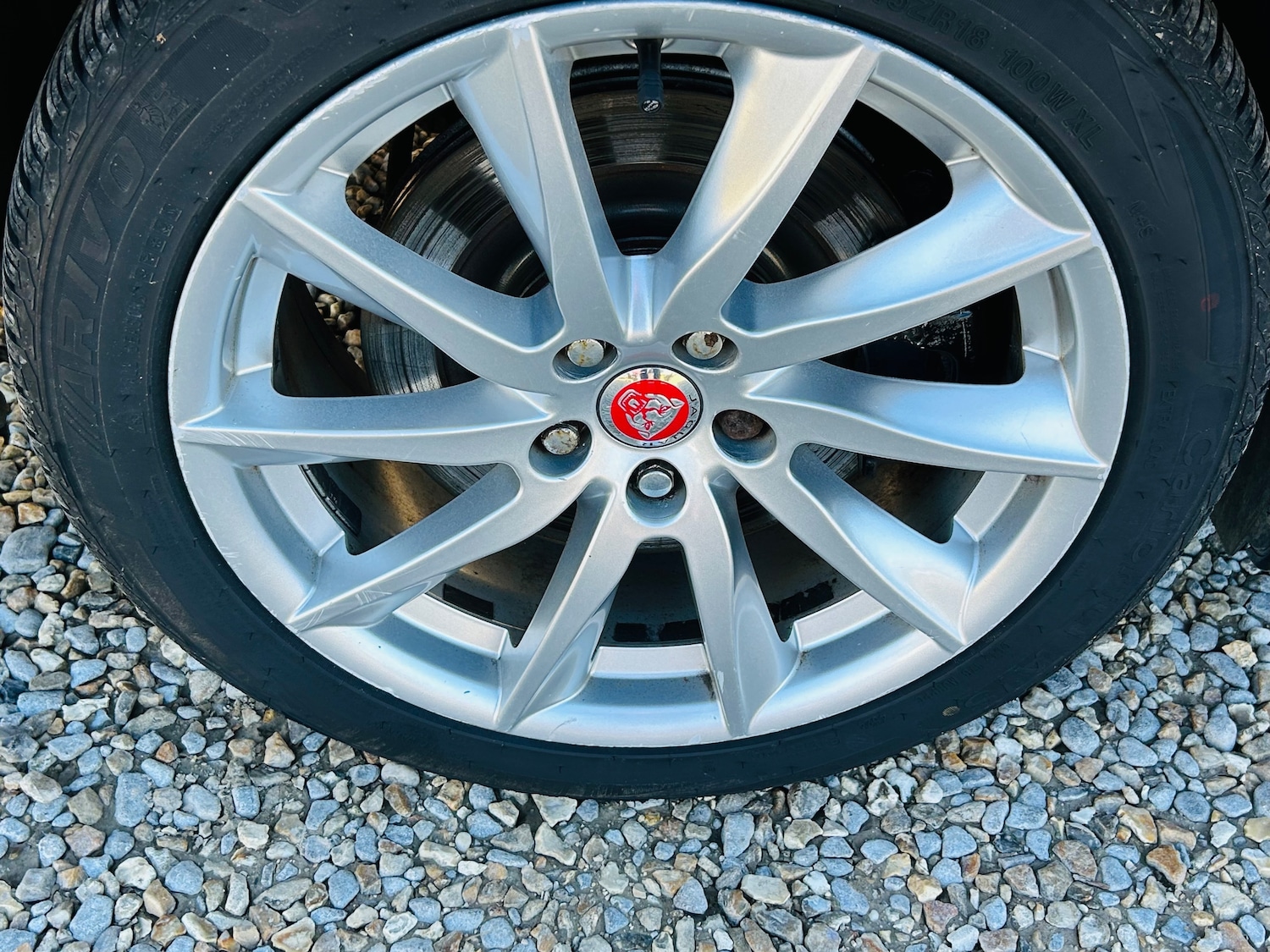 Used Jaguar XF 2013 for sale - 76635932: Photo 2