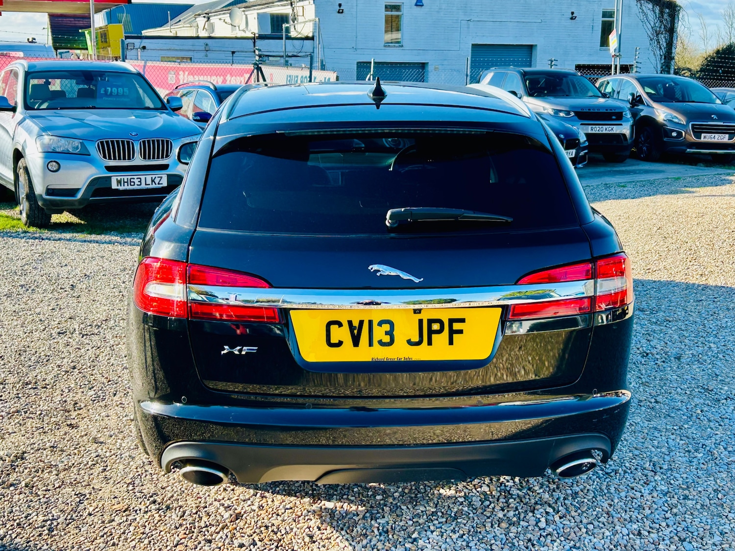 Used Jaguar XF 2013 for sale - 76635932: Photo 9