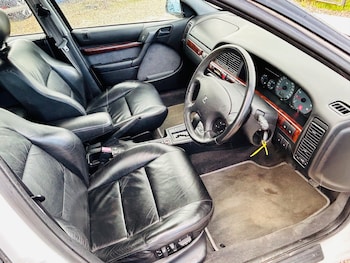 1999 (S) - 2.0i 16V Exclusive 5dr Auto