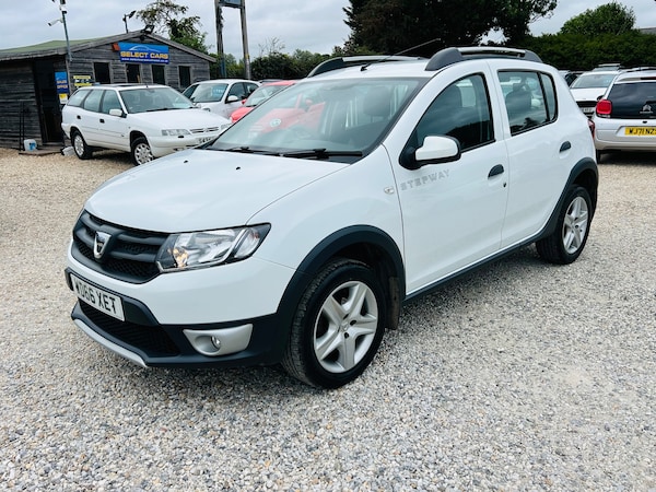 Used Dacia Sandero Stepway 2017 for sale - 75522587: Photo 5