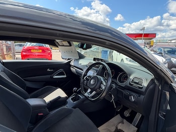 Used Volkswagen Scirocco 2017 for sale - 79612703: Photo