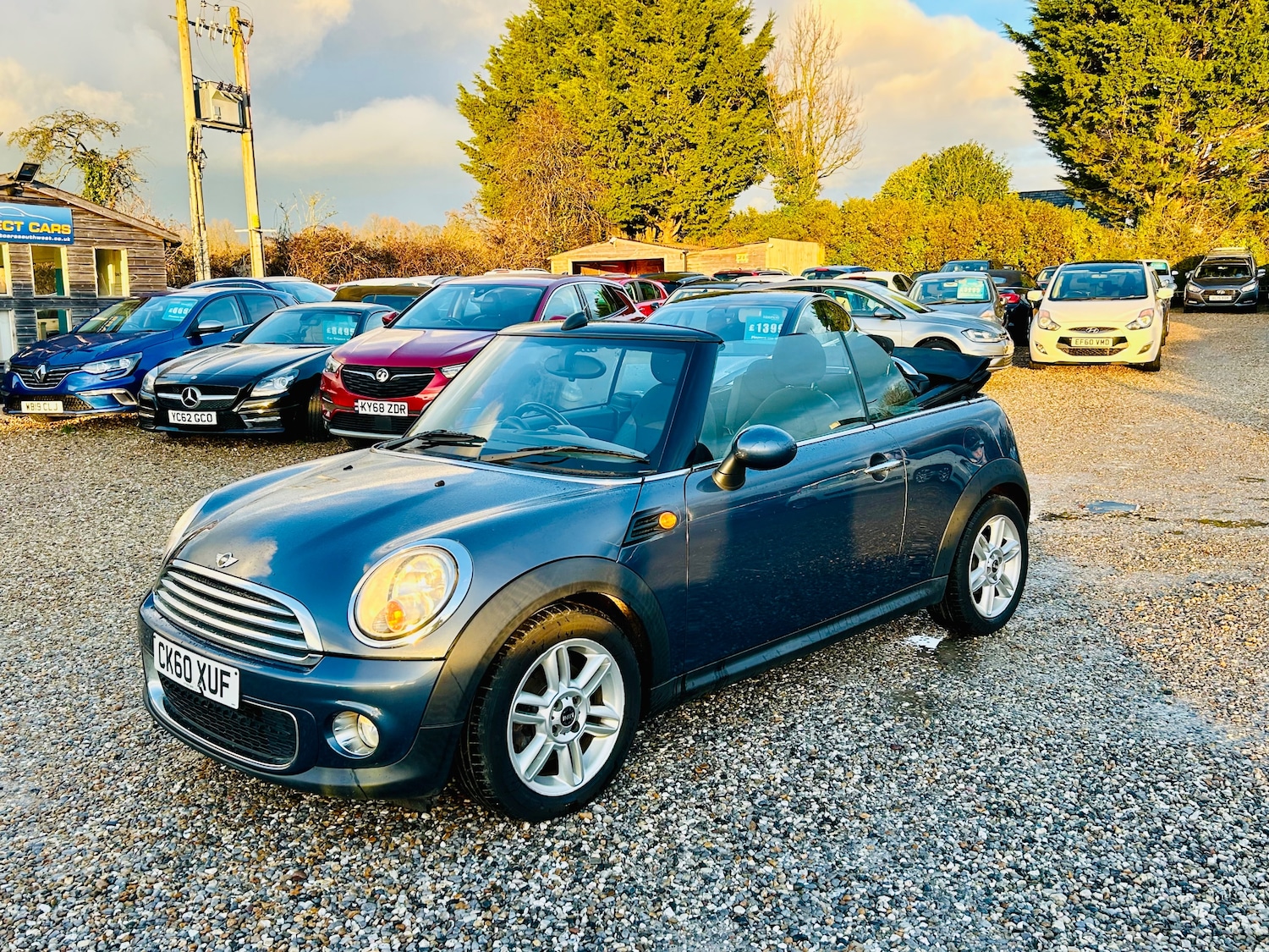 Used MINI Convertible 2010 for sale - 77397467: Photo 5