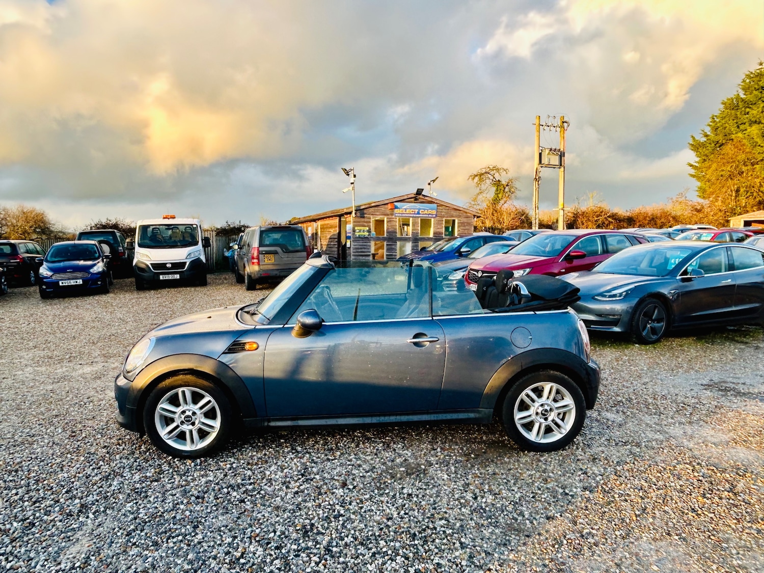 Used MINI Convertible 2010 for sale - 77397467: Photo 6