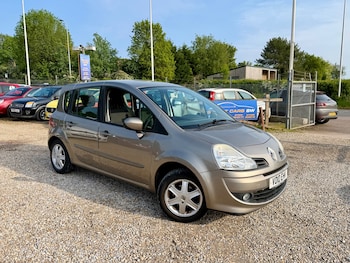 Used Renault Grand Modus 2010 for sale - 78472797: Photo