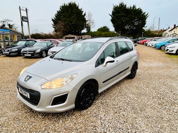 Used Peugeot 308 2012 for sale - 76928154: Photo