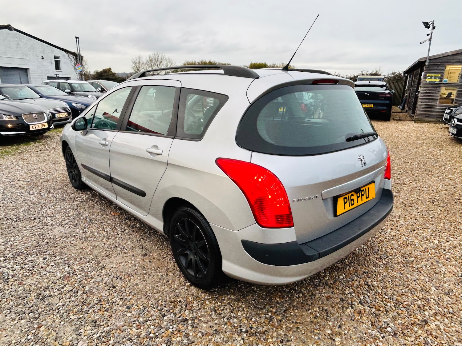 Used Peugeot 308 2012 for sale - 76928154: Photo 6