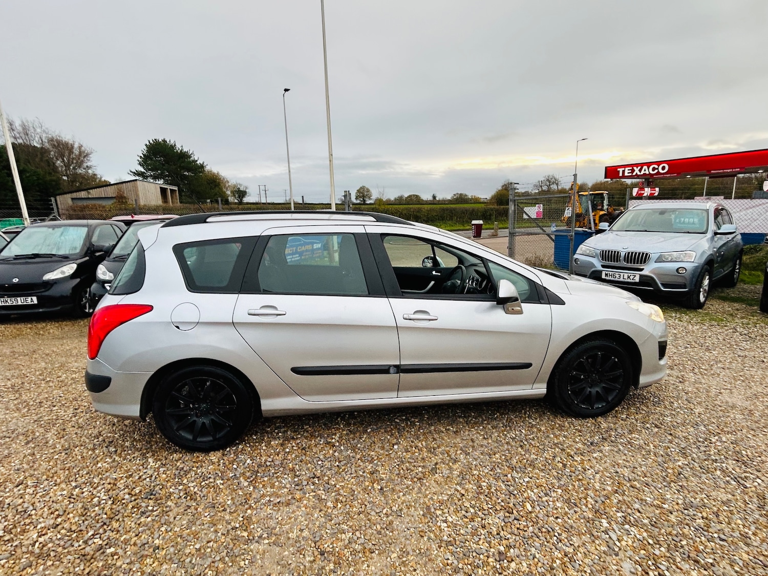 Used Peugeot 308 2012 for sale - 76928154: Photo 9