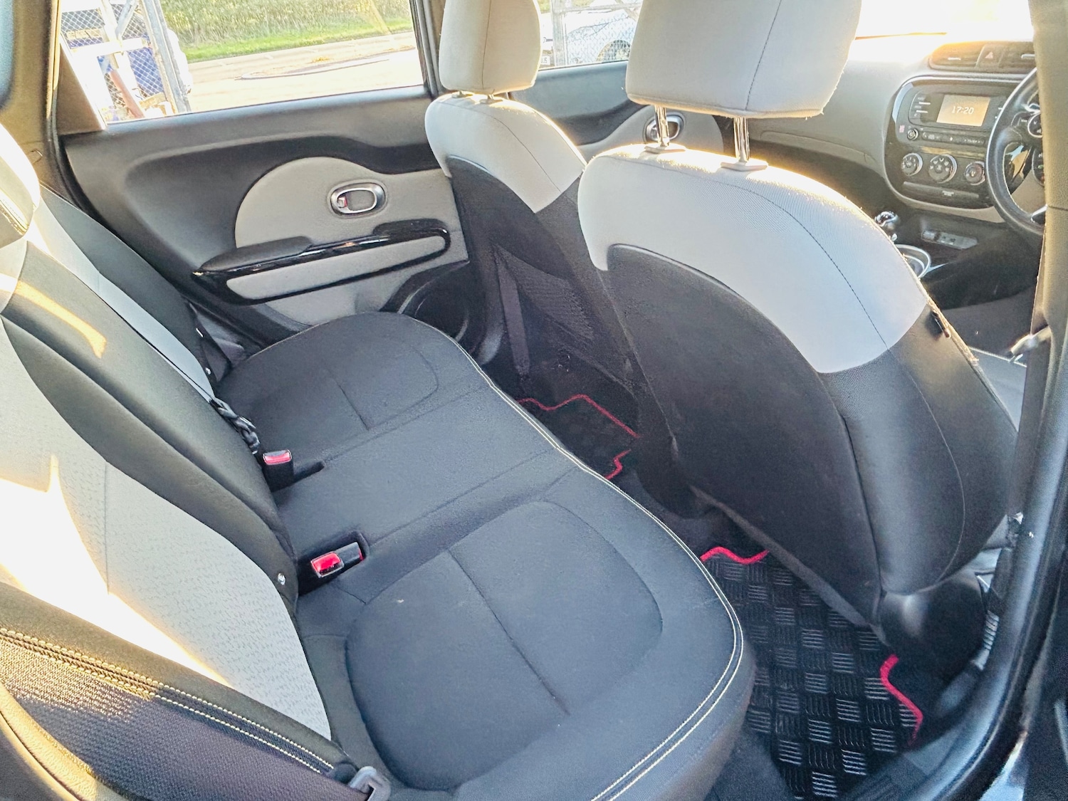 Used Kia Soul 2015 for sale - 76298094: Photo 12