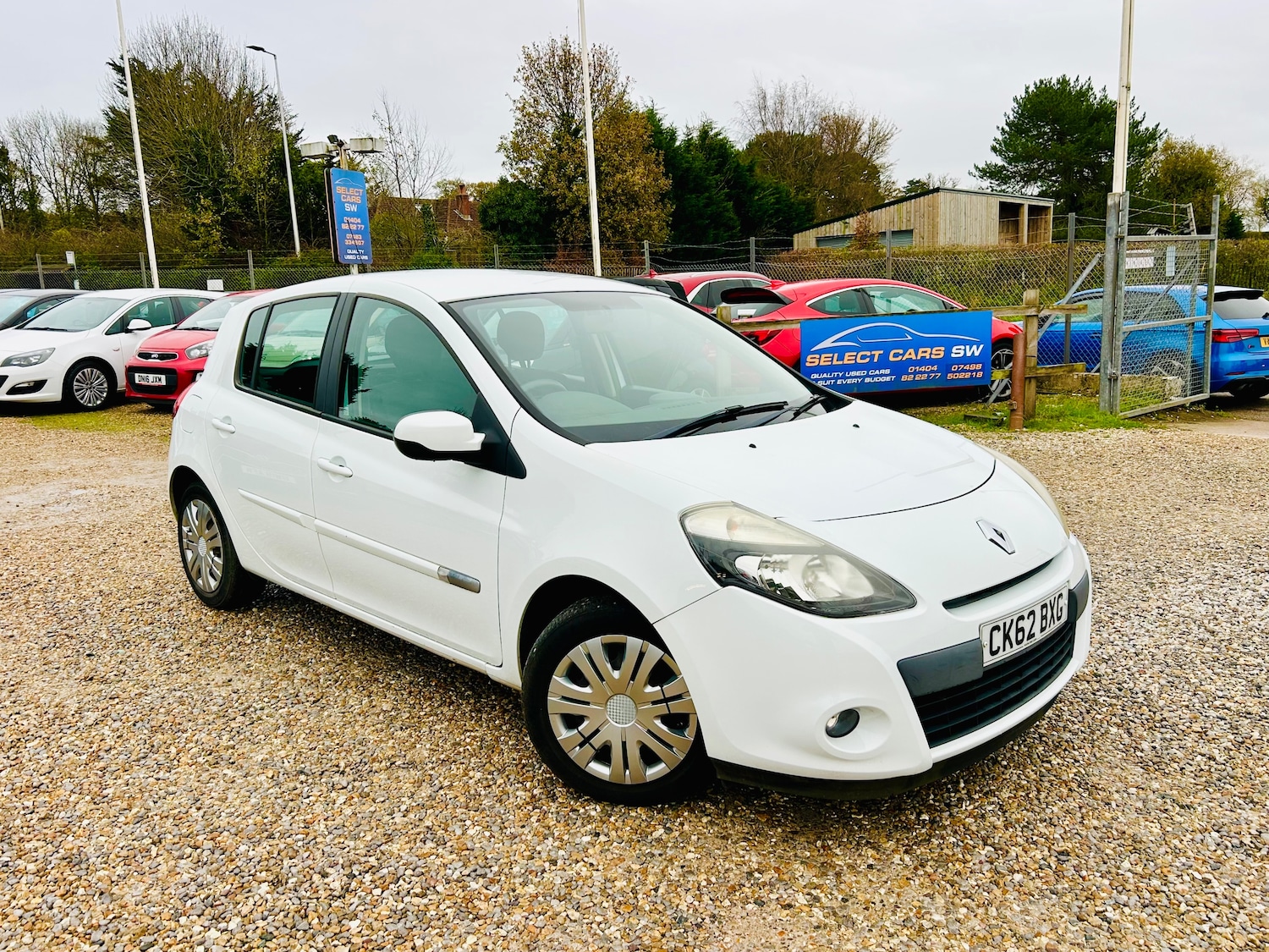 Used Renault Clio 2012 for sale - 76735717: Photo 1