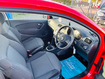 Used Volkswagen Polo 2013 for sale - 76461943: Photo