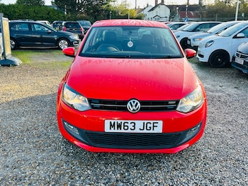 Used Volkswagen Polo 2013 for sale - 76461943: Photo