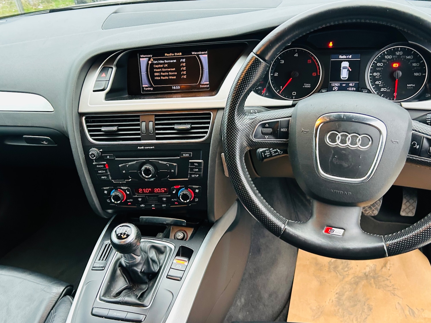 Used Audi A4 Avant 2011 for sale - 76298092: Photo 14