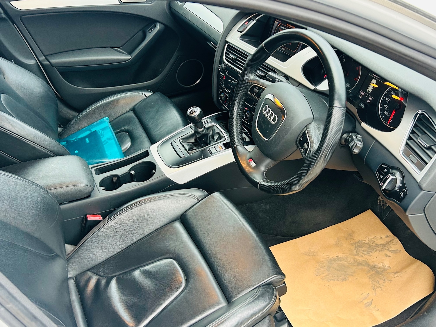 Used Audi A4 Avant 2011 for sale - 76298092: Photo 4