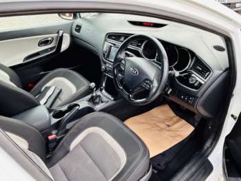 Used Kia Ceed 2016 for sale - 74536155: Photo