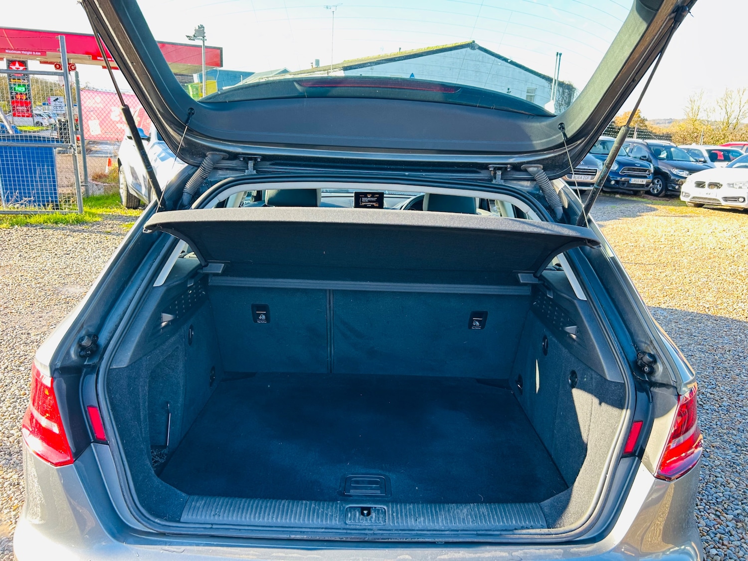 Used Audi A3 2014 for sale - 76750891: Photo 14