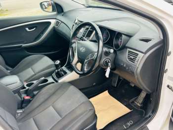 Used Hyundai i30 2013 for sale - 74877511: Photo
