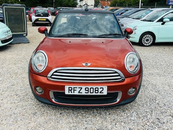 Used MINI Convertible 2011 for sale - 75145598: Photo