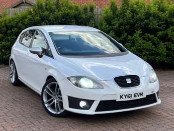 2011 (61) - 2.0 TDI CR 140 FR 5dr