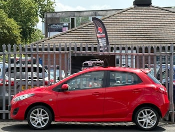Used Mazda Mazda2 2011 for sale - 79076053: Photo