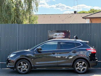 Used Nissan Qashqai 2015 for sale - 79464234: Photo