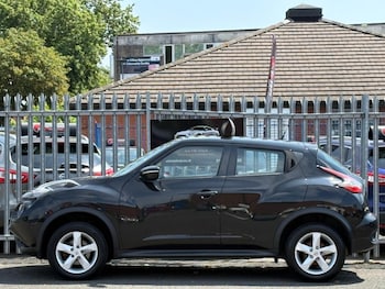 Used Nissan Juke 2015 for sale - 79553540: Photo
