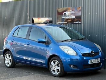 Used Toyota Yaris 2011 for sale - 79497006: Photo