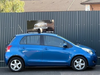 Used Toyota Yaris 2011 for sale - 79497006: Photo