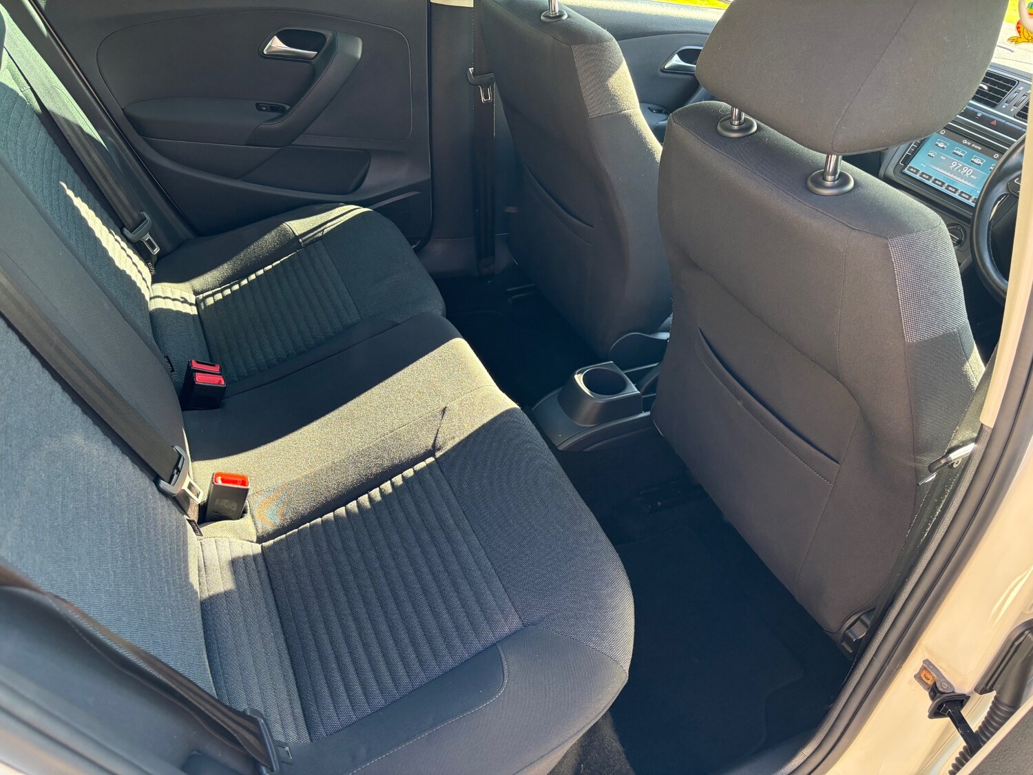 Used Volkswagen Polo 2014 for sale - 76298121: Photo 23