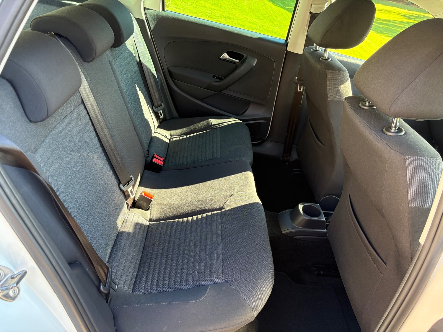 Used Volkswagen Polo 2014 for sale - 76298121: Photo 24