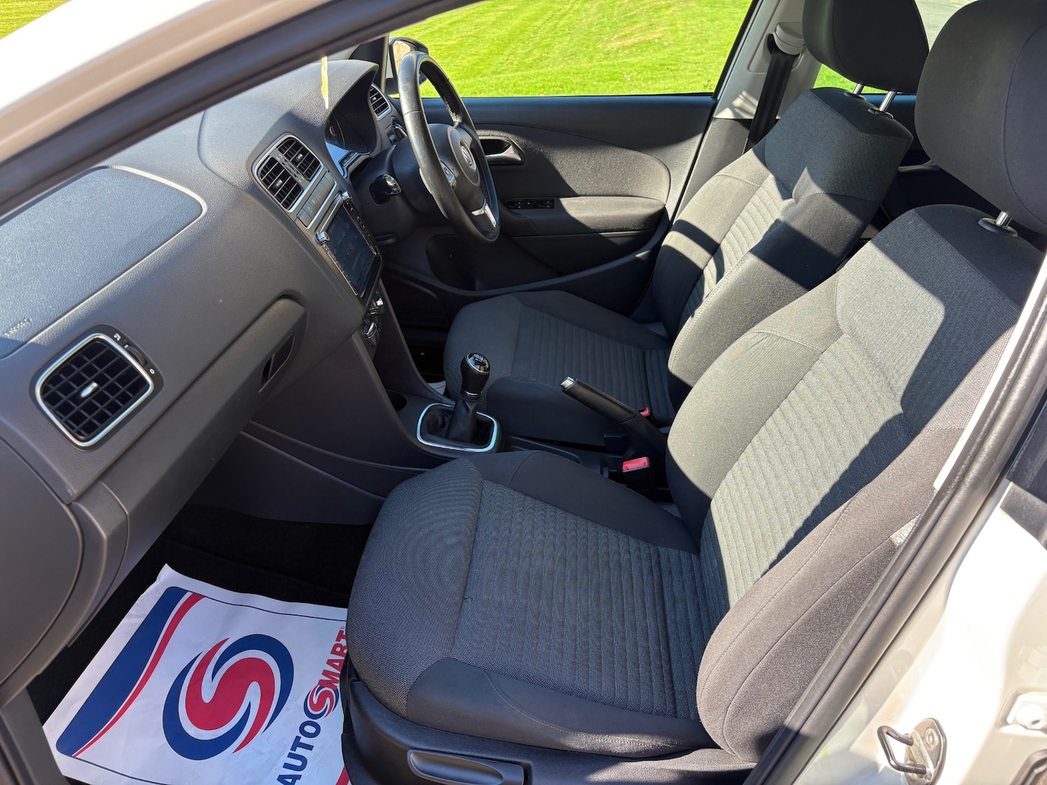 Used Volkswagen Polo 2014 for sale - 76298121: Photo 25