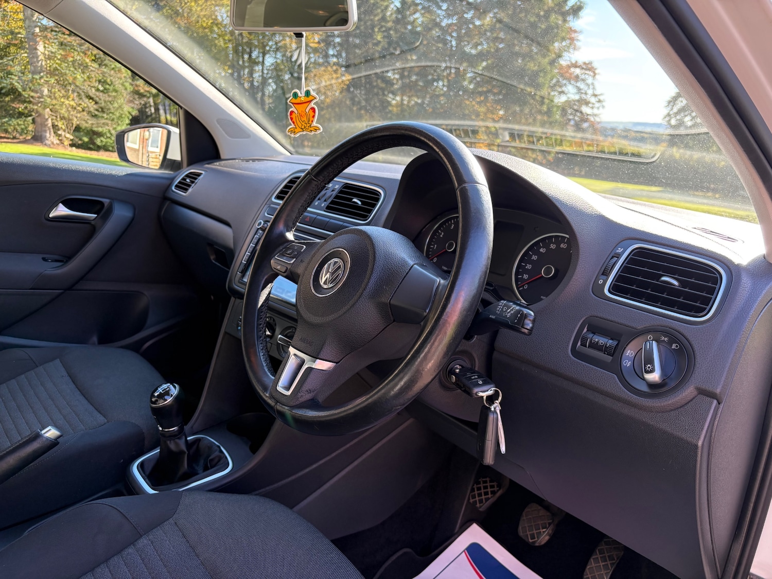 Used Volkswagen Polo 2014 for sale - 76298121: Photo 27