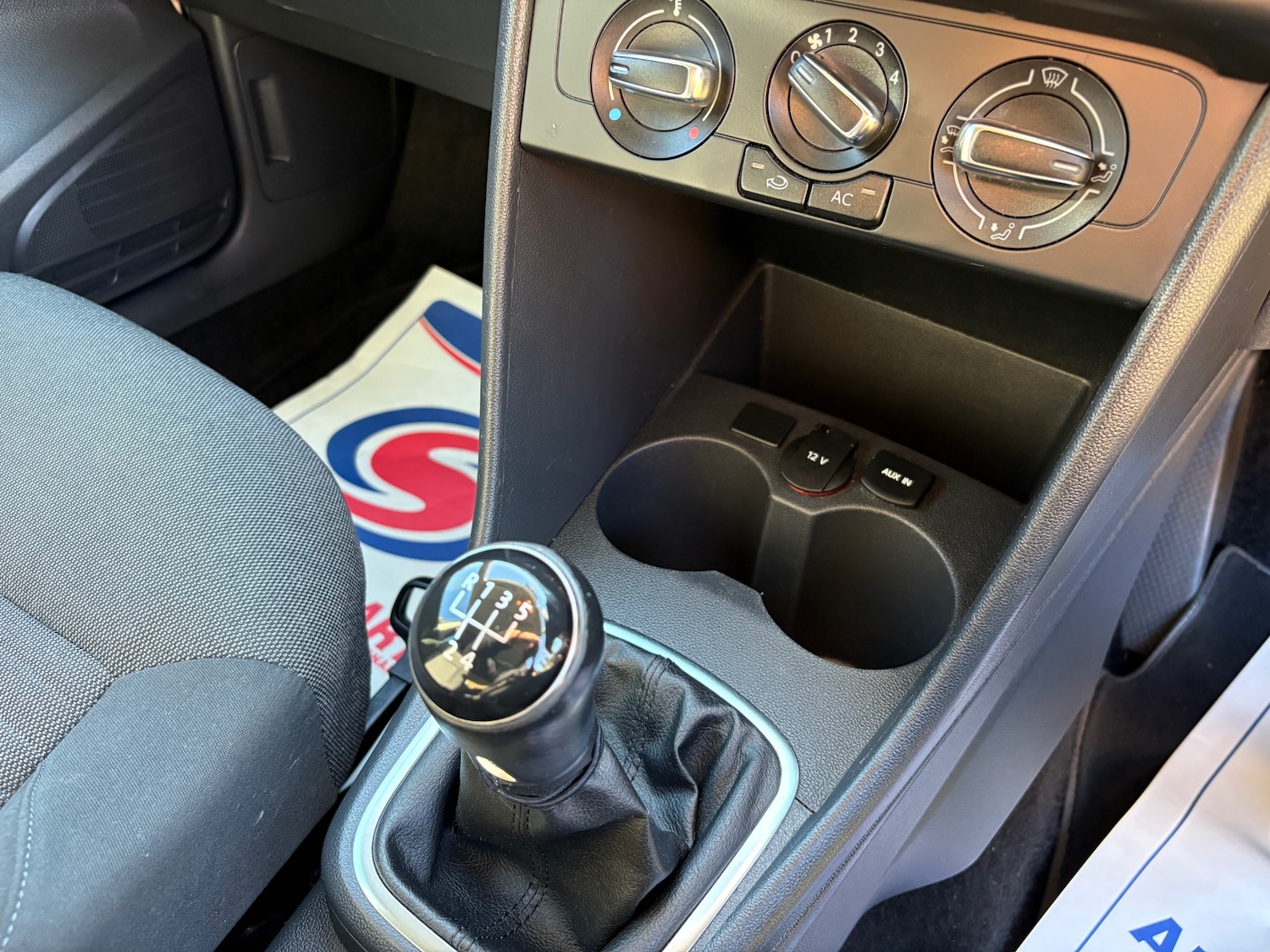 Used Volkswagen Polo 2014 for sale - 76298121: Photo 8