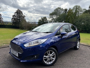 2016 (16) - 1.25 82 Zetec 5dr