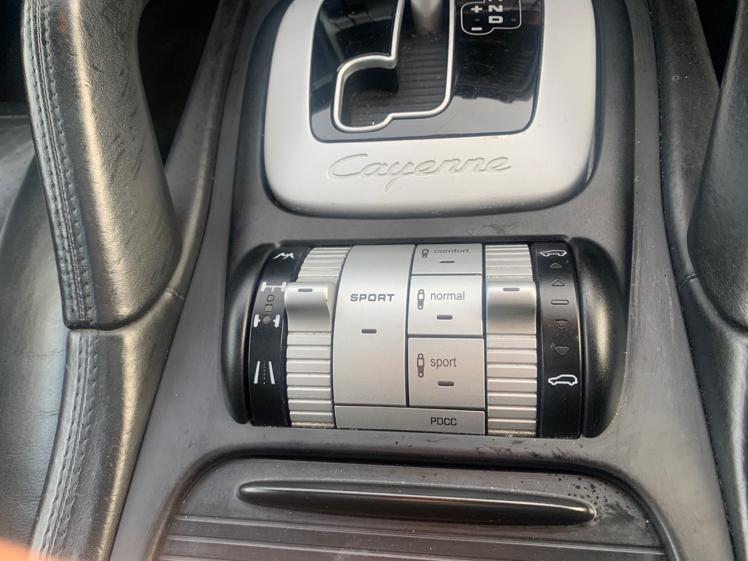 Used Porsche Cayenne 2007 for sale - 77556075: Photo 34